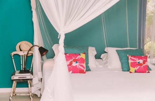 Curuipe Hotel | Relaxing Pousada Brisas do Espelho with Oceanfront Views