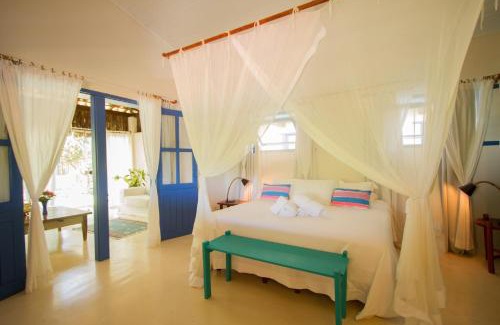 Curuipe Hotel | Relaxing Pousada Brisas do Espelho with Oceanfront Views