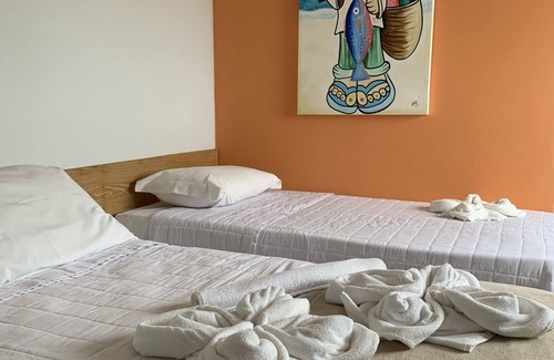 Touros Hotel | Relax at Pousada Bugaendrus with Pool and Spa Amenities