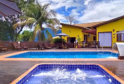Bonito Hotel | Discover Pousada Céu de Estrelas: Pool & Family-Friendly Stays