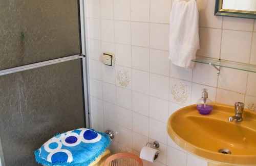 Itapeva Hotel | Relaxing Retreat at Pousada Céu de Luz with Pool & Spa