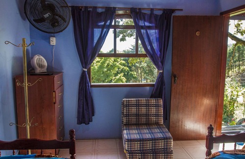 Itapeva Hotel | Relaxing Retreat at Pousada Céu de Luz with Pool & Spa