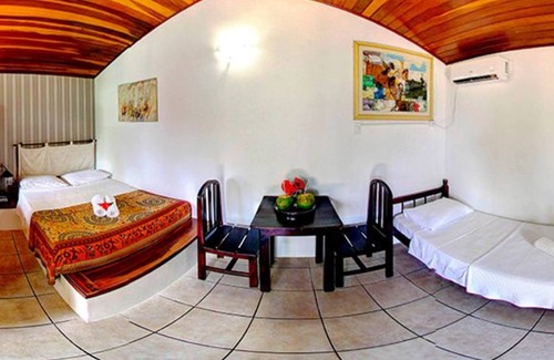 Tibau do Sul Hotel | Relax at Pousada Cacimbinha: Pool & Breakfast Included