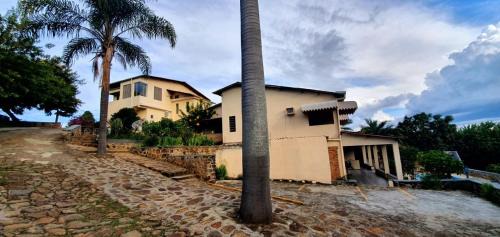 Triunfo Hotel | Welcoming Pousada Café do Brejo With Pool and Breakfast