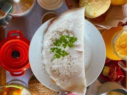 Sao Bento do Sapucai Hotel | Guest Rated 10/10: Pousada Caminho da Mata with Ocean Views