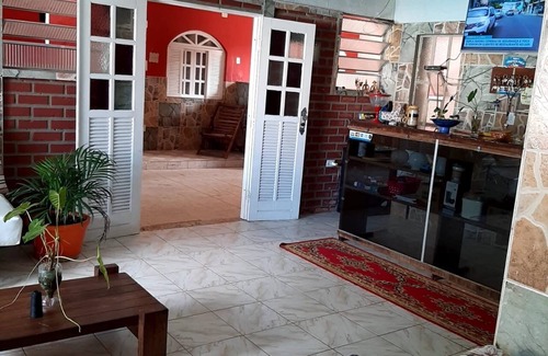 Monte Gordo Hotel | Discover Pousada Canto de Guarajuba: Family-Friendly Getaway