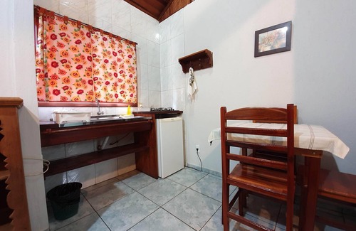 Paraty Hotel | Discover Pousada Canto do Curió: Pool, Breakfast & More!