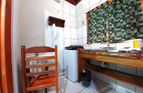 Paraty Hotel | Discover Pousada Canto do Curió: Pool, Breakfast & More!