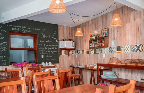 Itamambuca Hotel | Rated 10/10: Pousada Canto do Dado with Family-Friendly Perks