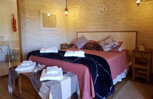 Monte Verde Hotel | Top-Rated Pousada Canto do Sabiá with Hot Tub & Breakfast