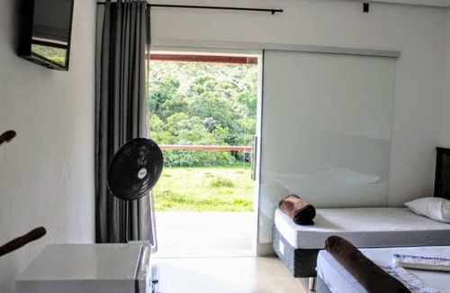 Capitolio Hotel | Discover Pousada Canyons: Family-Friendly Retreat Awaits