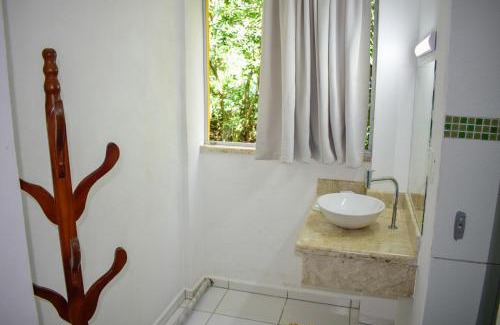 Saco da Ribeira Hotel | Budget-Friendly Pousada Capim Melado - Guest Rated 9/10