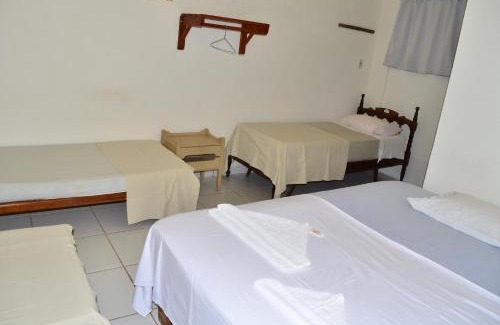 Meaipe Hotel | Inviting Pousada Caravelas: Pet Friendly with Ocean Views