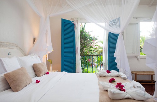 Humaita Hotel | Discover Pousada Casa Búzios: Pool, Spa & Breakfast Included