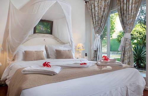 Humaita Hotel | Discover Pousada Casa Búzios: Pool, Spa & Breakfast Included