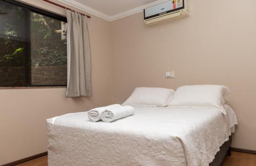 Vila Nova Hotel | Pet-Friendly Pousada Casa da Pedra with Kitchen Access