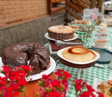 Loteamento Jardim Veu da Noiva Hotel | Pet-Friendly Pousada Casa Mantiqueira Near Capivari