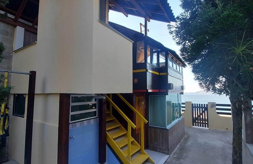 Ibicui Hotel | Discover Pousada Casa na Árvore in Beautiful Mangaratiba