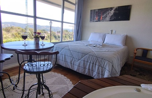 Colinas Capivari Hotel | Ocean View Stay at Pousada Casa Redonda - Family Friendly