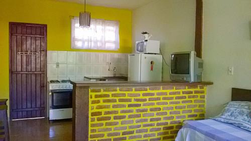 Historic Center Hotel | Cozy Pousada Catavento with Pool & Breakfast Available