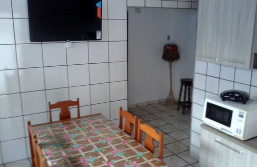 Lagoa da Conceicao House | Inviting Pousada CENTRINHO DA LAGOA: Family-Friendly Suites