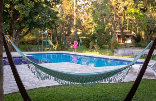 Pantanal Hotel | Relaxing Stay at Pousada Chácara Das Acácias with Pool