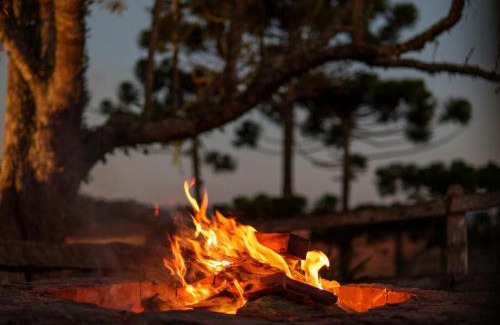 Santo Antonio do Pinhal Hotel | Discover Pousada Chalé Sol Nascente: 9/10 Guest Rated Retreat