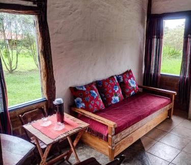 Carrancas House | Inviting Pousada Chalé Terra Viva: Breakfast & Hot Tub Bliss