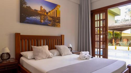 Portal das Artes Hotel | Discover Pousada Cicerone: Family-Friendly with Pool Access
