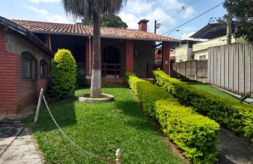 Santa Cruz de Minas Hotel | Discover Pousada Clube Santa Cruz: Pet-Friendly Getaway