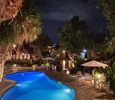 Historic Center Hotel | Find Relaxation at Pousada Coisa e Tao with Ocean Views