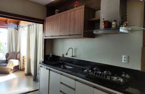 Encantado House | Scenic Pousada with Christ View - Family Friendly Retreat