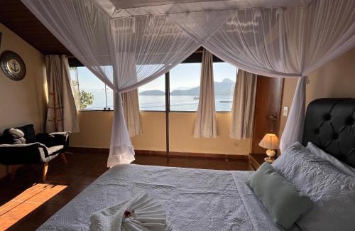 Ilha Grande Hotel | Beachfront Bliss at Pousada Convés - Ilha Grande Retreat