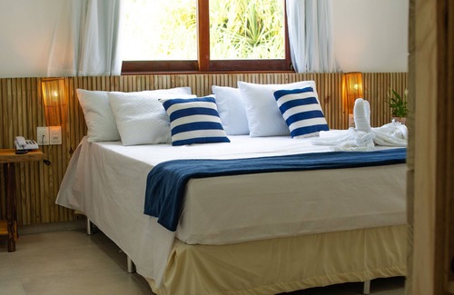 Barreira do Boqueirao Hotel | Exceptional Pousada Corais do Bitingui with Pool & Spa
