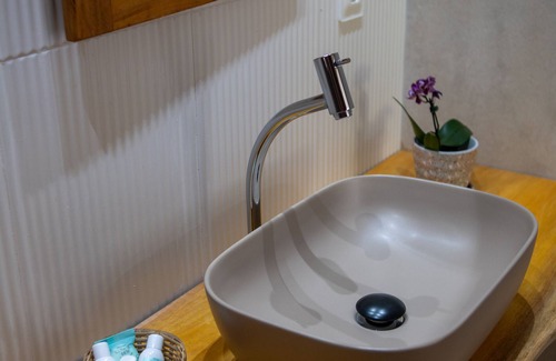 Barreira do Boqueirao Hotel | Exceptional Pousada Corais do Bitingui with Pool & Spa