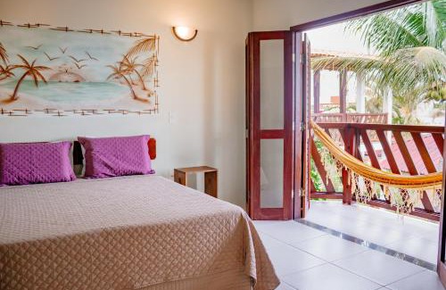 Prado Hotel | Pet-Friendly Pousada Coral de Fogo with Ocean Views