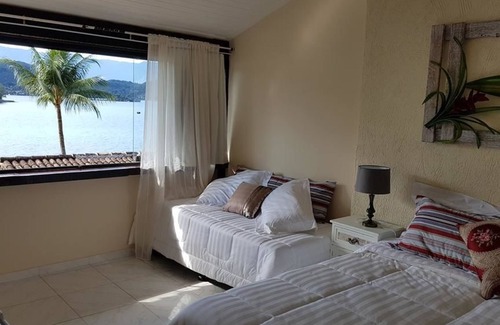 Ponta do Sape Hotel | Stay at Pousada Costa do Sape: Pool, Restaurant & Family Fun