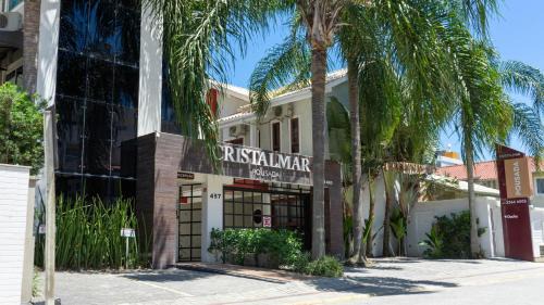 Bombas Hotel | Pet-Friendly Pousada Cristalmar with Ocean View & Breakfast