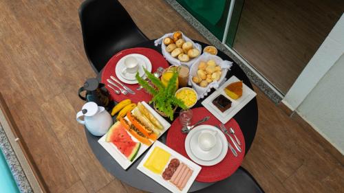 Bombas Hotel | Pet-Friendly Pousada Cristalmar with Ocean View & Breakfast