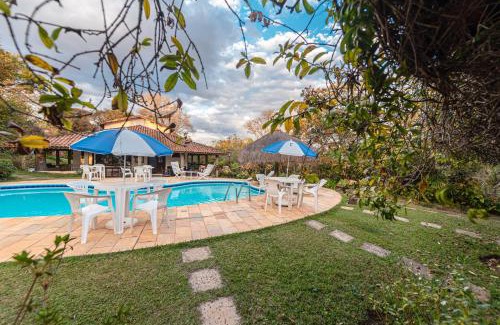 Campina do Monte Alegre Hotel | Pet-Friendly Pousada da Gibinha with Ocean View & Spa