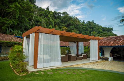 Pontal Hotel | Pousada da Condessa: Oceanfront Retreat with Pool & Spa