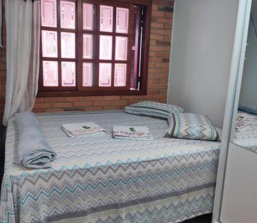 Jardim das Hortensias House | Cozy Pousada da Dinda - Family-Friendly Retreat with Pool