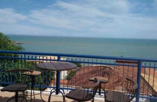 Iriri Hotel | Inviting Pousada da Memeia: Beachfront Bliss Awaits You
