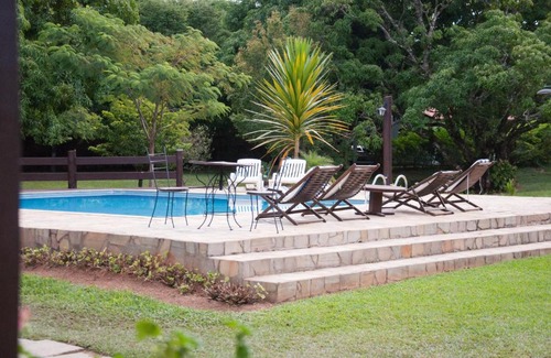 Santa Cruz de Minas Hotel | Unforgettable Stays at Pousada da Neneza with Pool & Breakfast