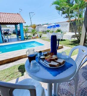 Itaipuacu Hotel | Beachfront Pousada da Praia: Pet-Friendly with Ocean Views