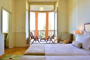 Covilha Hotel | Pet-Friendly Pousada da Serra da Estrela with Ocean Views