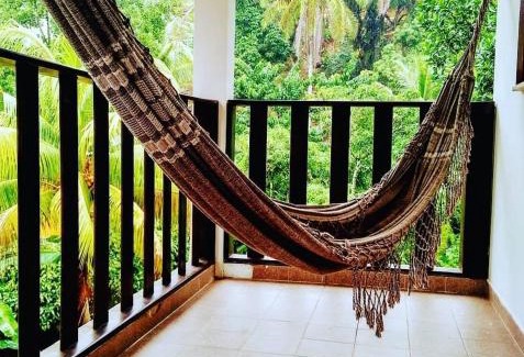 Morro de Sao Paulo Hotel | Family-Friendly Stay at Pousada da Tia Glória