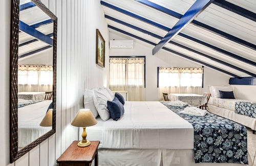 Centro Hotel | Discover Pousada da Tina: Guest Rated 9/10 with Breakfast