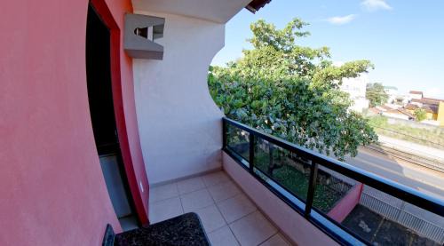 Meaipe Hotel | Oceanfront Pousada da Zezé: A 9/10 Rated Family Haven