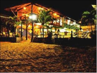 Biscaia Hotel | Discover Pousada Daleste: Oceanfront Haven with Pool